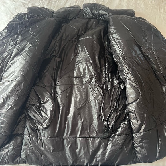 Norma Kamali Sleeping Bag Coat to Knee Length in Black - Picture 6 of 12